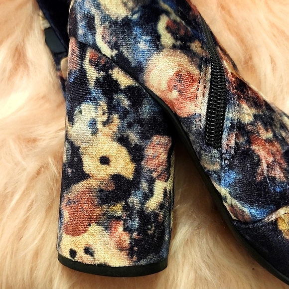 Brand New ESPRIT FLORAL Booties-7 - Picture 5 of 5